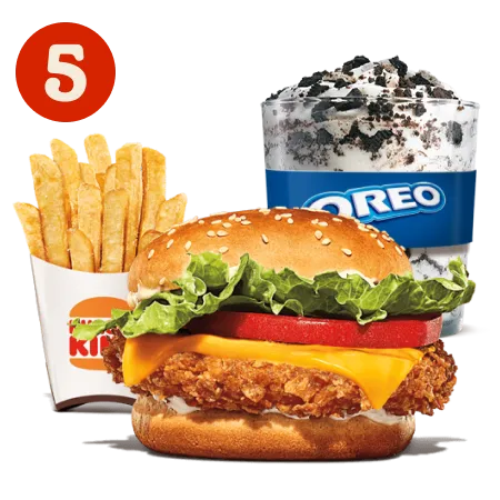 Gazetka promocyjna Burger King. Tytuł: Cheese Crispy Chicken + Małe Frytki + Fusion Oreo. Oferta obowiązuje: 2023-03-06 - 2024-12-31